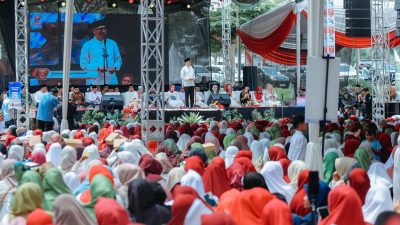 GUBERNUR MIRZA: PEMBANGUNAN HARUS DIMULAI DARI DESA